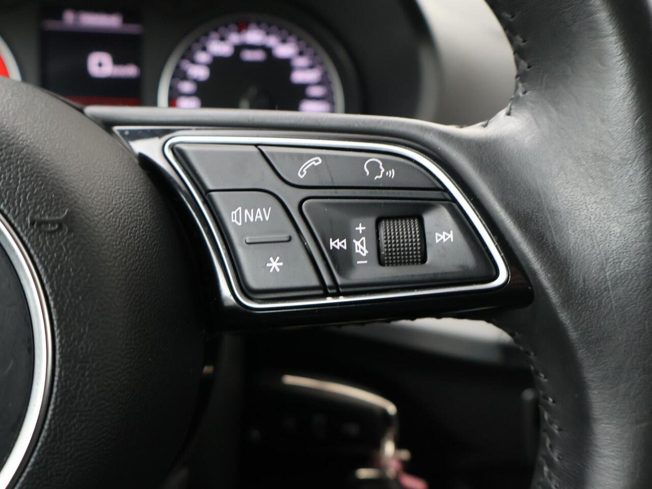 Audi Q2 35 TFSI CoD Sport | Automaat | Achteruitrijcamera | Navigatie | Climate | Trekhaak |