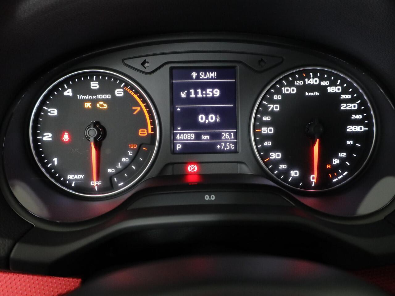 Audi Q2 35 TFSI S Edition 150pk AUT| 17'LM-velgen| Parksensors|Navi| Clima