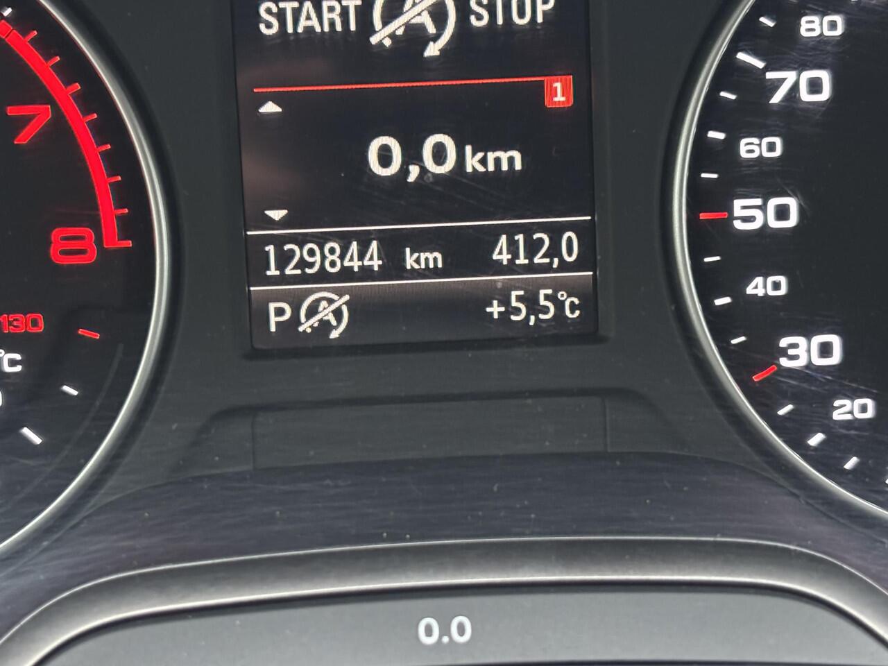 Audi Q2 35 TFSI CoD Sport S line Edition LED| PDC| Private glass| Vierseizoen band