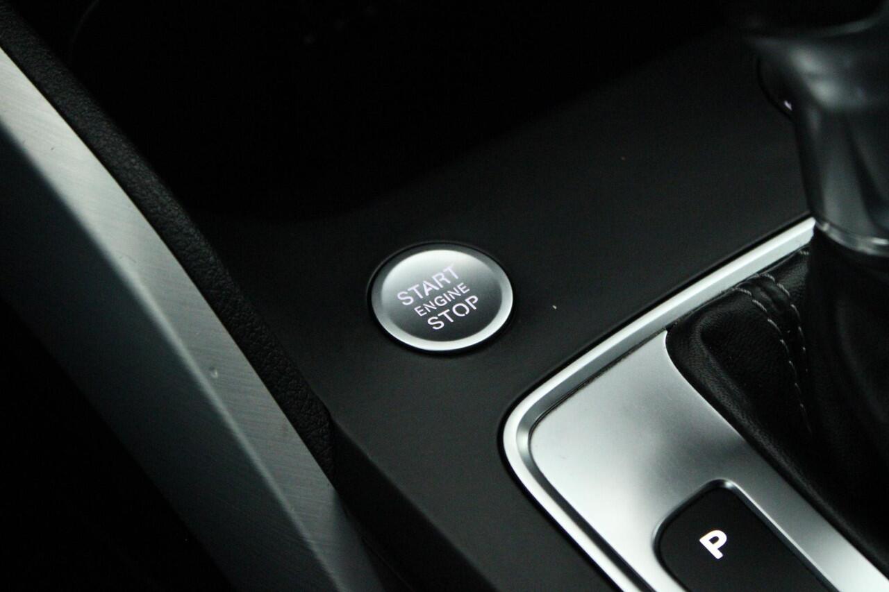 Audi Q2 35 TFSI 150pk S Edition Led Standkachel Trekhaak Camera Stoelverwarming B&O Virtual Cockpit Adaptive Cruise 2x S-Line