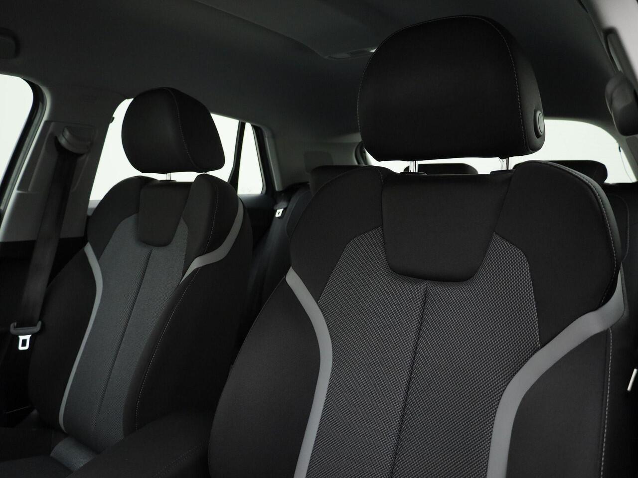 Audi Q2 35 TFSI 150pk S-Tronic CoD Design Pro Line Plus · Navigatie · Trekhaak · Stoelverwarming