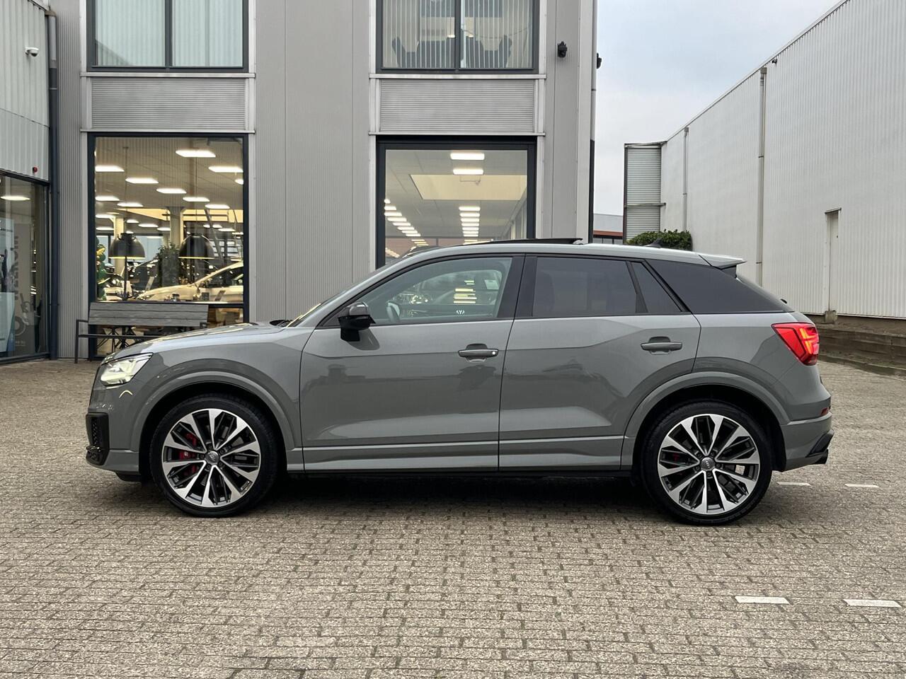 Audi Q2 2.0 TFSI SQ2 | Pano-Dak/Leder/Camera/Adapt.Cruise/19"/Sfeerverlichting/Apple CarPlay-Android Auto