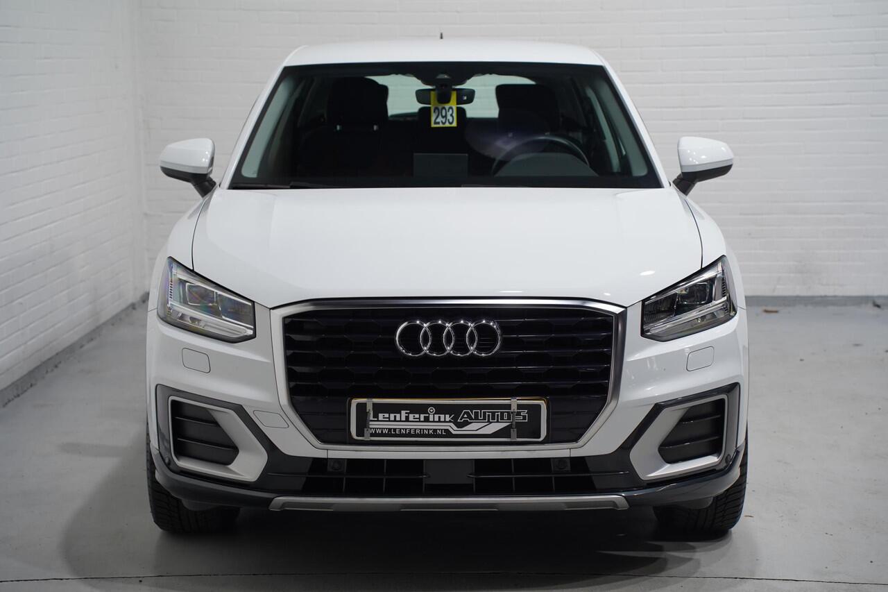 Audi Q2 35 TFSI epic Audi Q2 35 TFSI epic Clima 2 zone Standverwarming Adaptive Cruise Led koplampen PDC v+a 1e Eigenaar NAP