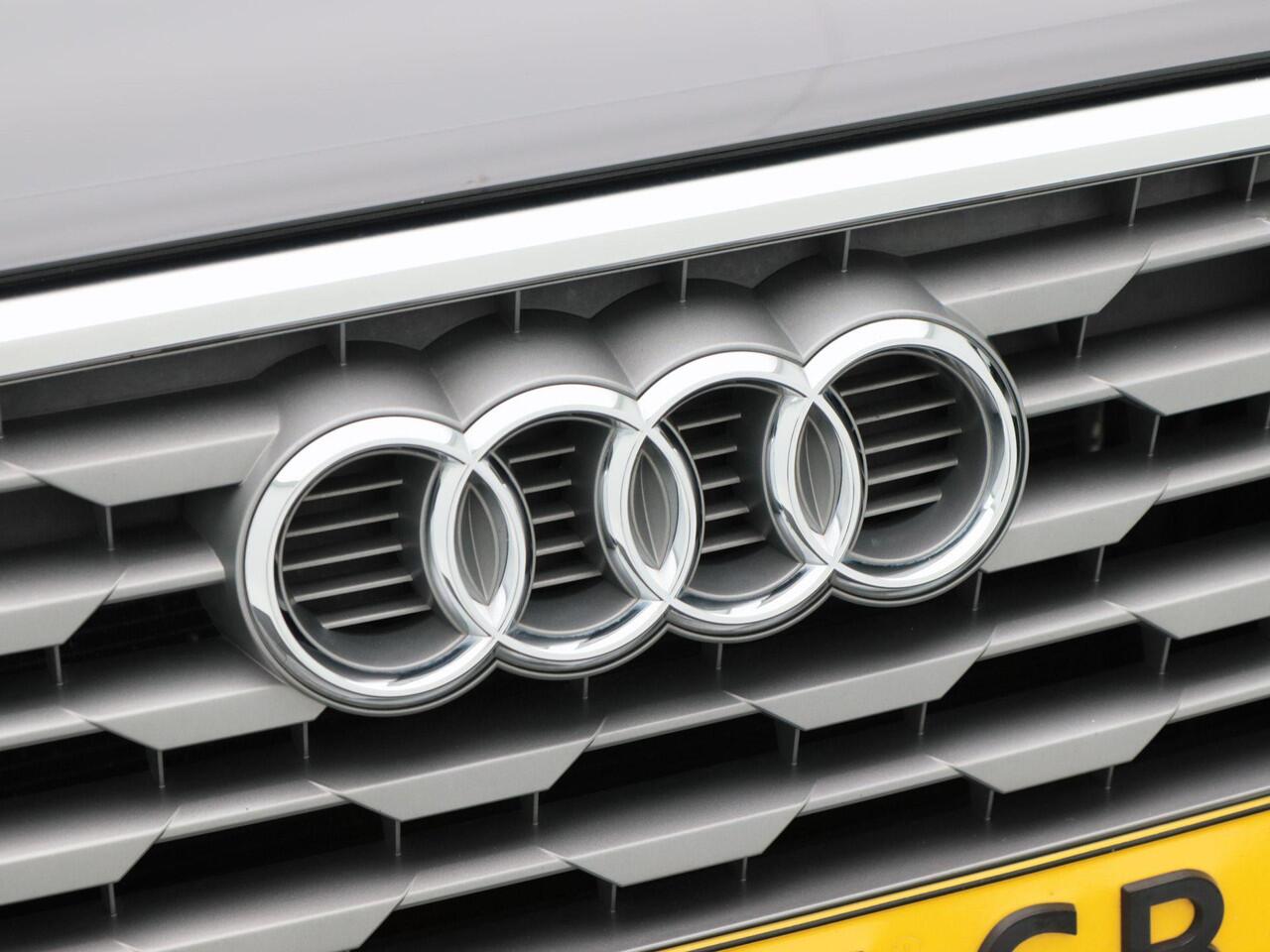 Audi Q2 30 TFSi 115 Pk epic | LED | Navigatie | CarPlay | Parkeersensoren | 17 Inch | 102.670 km!!