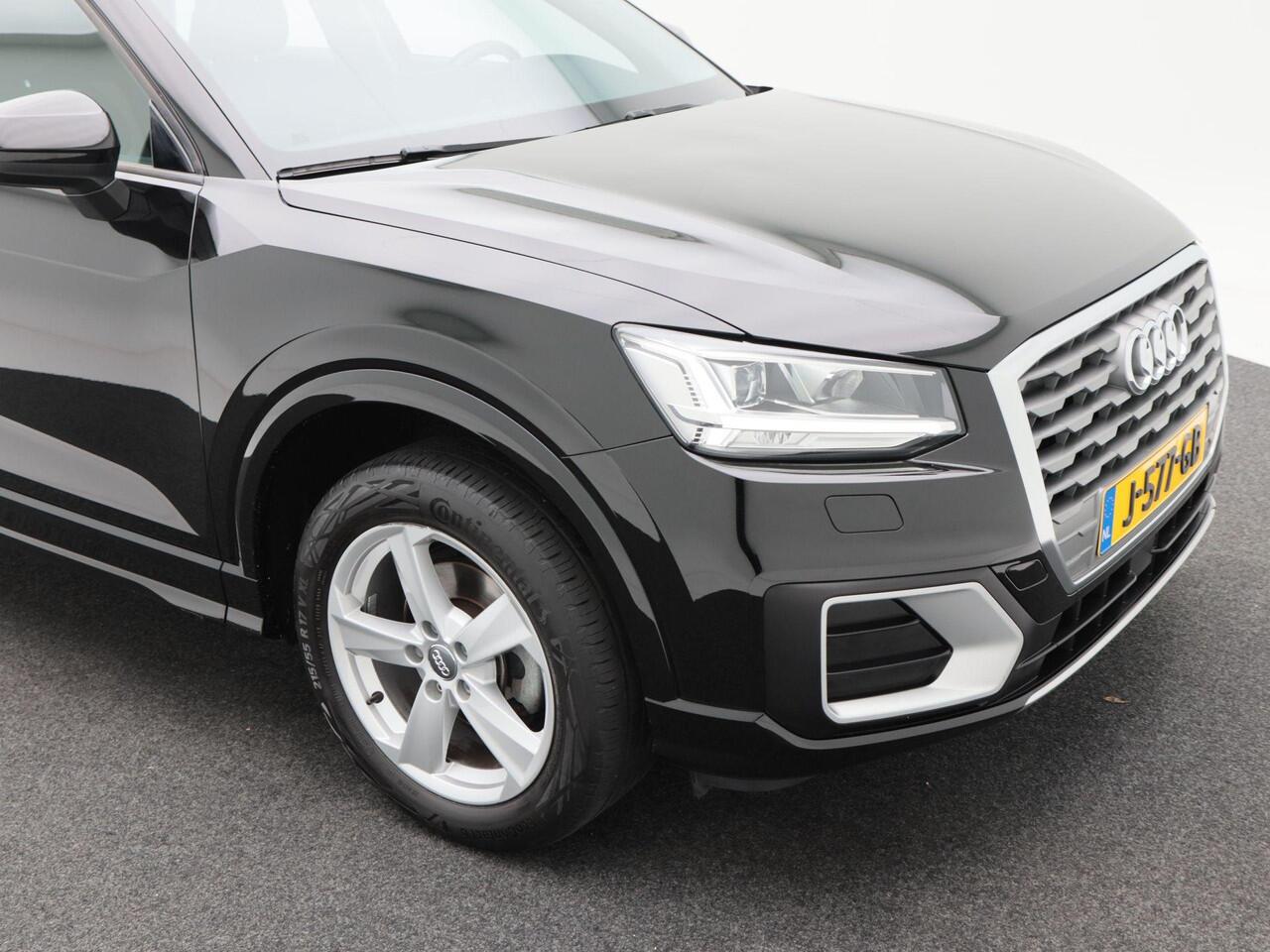 Audi Q2 30 TFSi 115 Pk epic | LED | Navigatie | CarPlay | Parkeersensoren | 17 Inch | 102.670 km!!