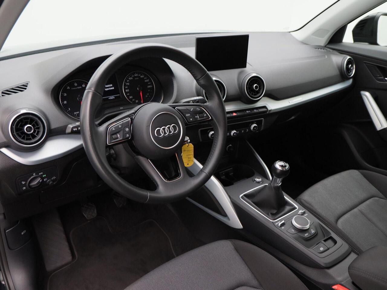 Audi Q2 30 TFSi 115 Pk epic | LED | Navigatie | CarPlay | Parkeersensoren | 17 Inch | 102.670 km!!
