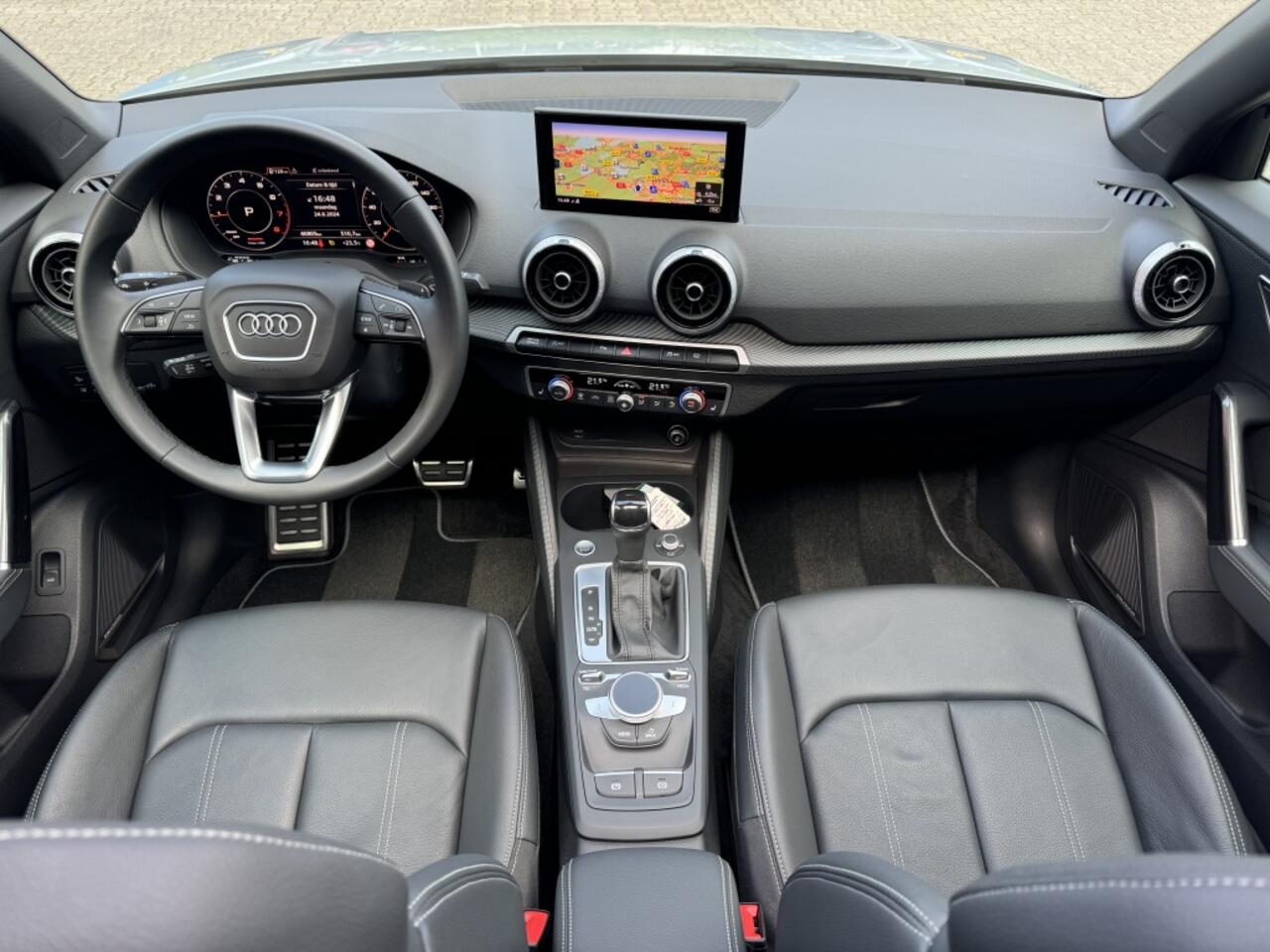 Audi Q2 35 TFSI S-Line Edition #1 Pano Matrix Sfeerverlichting