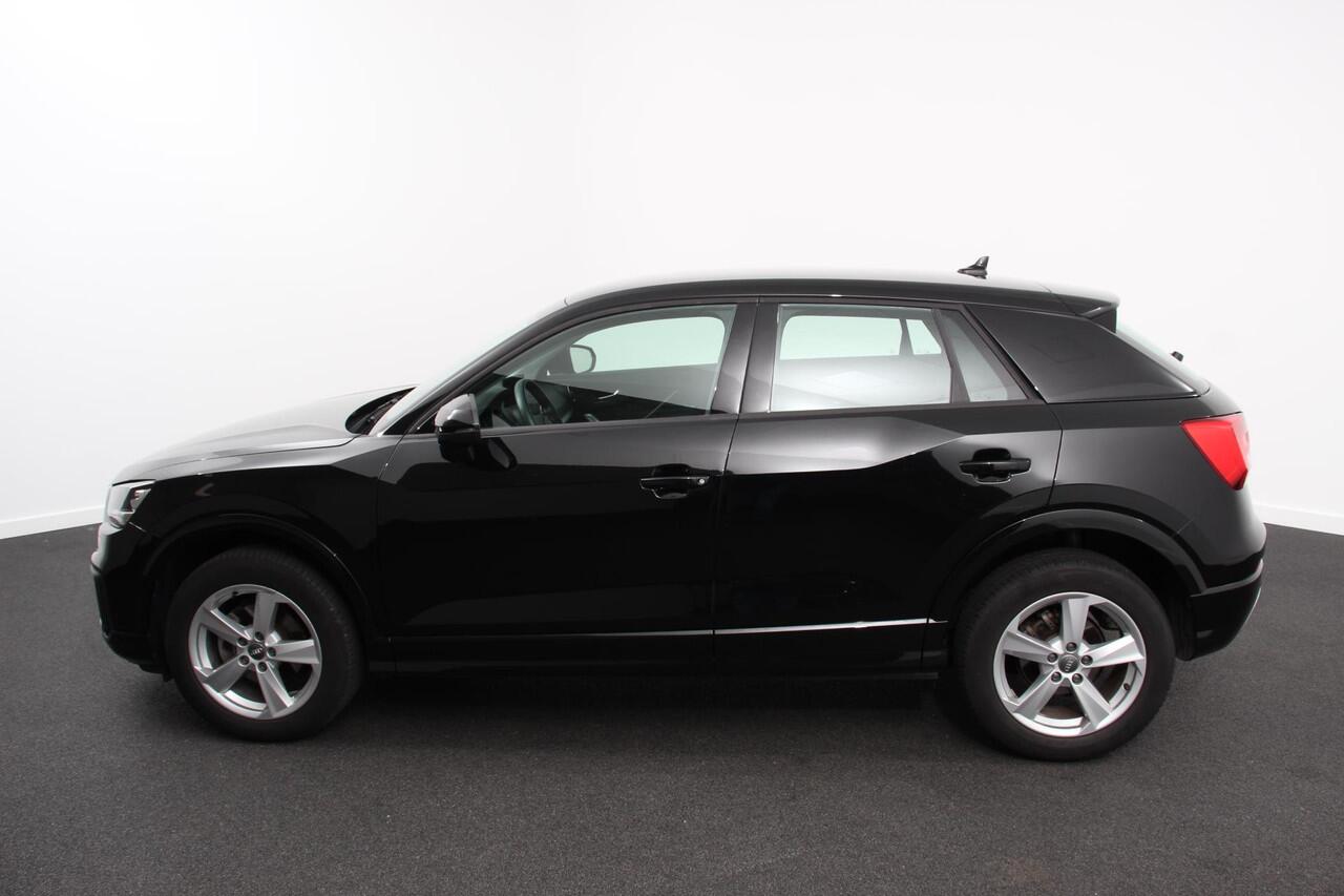 Audi Q2 35 TFSI 150pk Automaat Sport Prestige Plus Audi Q2 35 TFSI 150pk S-Tronic Sport Prestige Plus | Navigatie | Apple Carplay / Android Auto | Climate Control | Adaptive Cruise Control | Dab | Stoelverwarming | LMV 17"