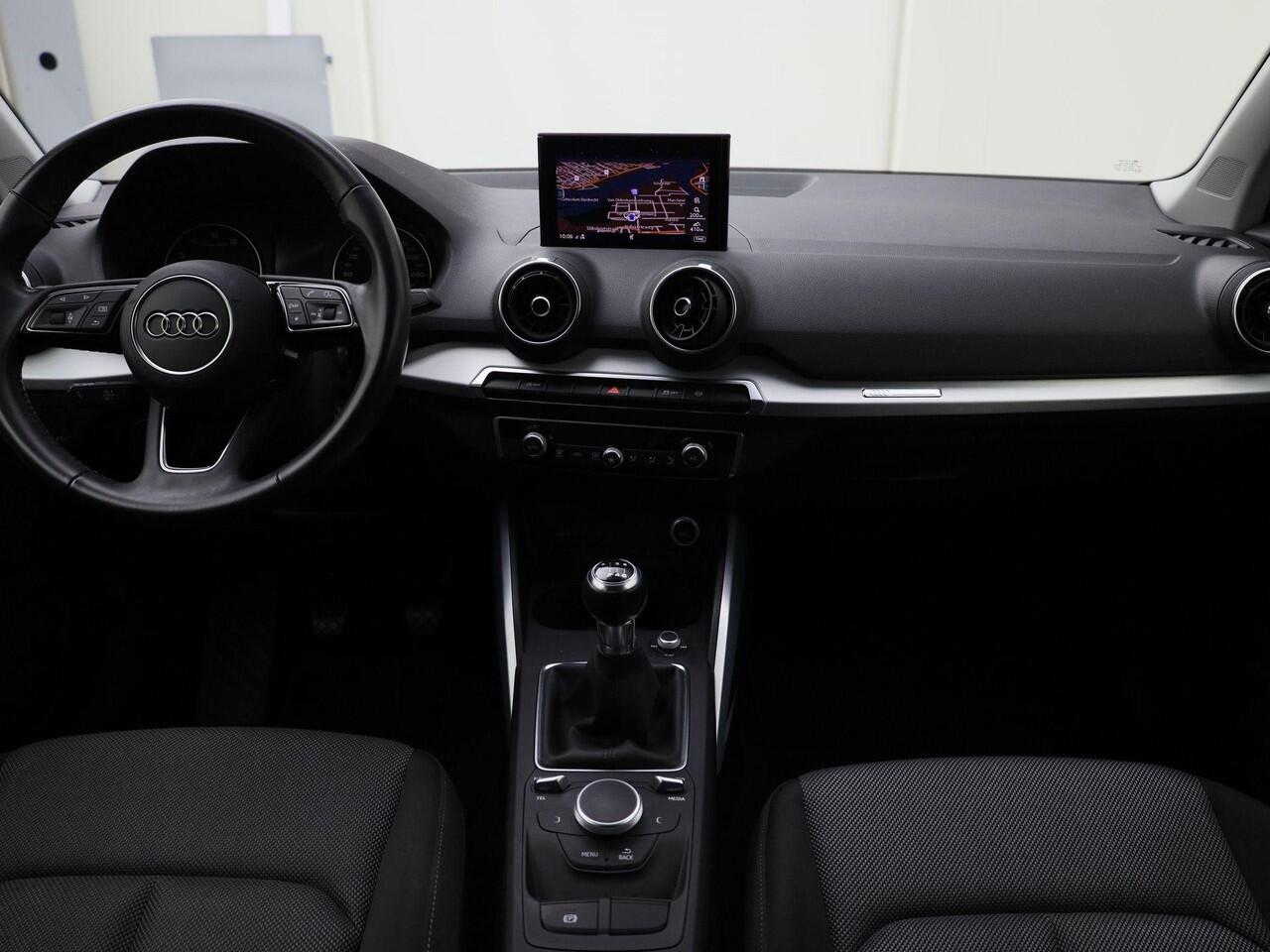 Audi Q2 30 TFSI/116PK epic · Apple/Android Car Play · Navigatie · Stoelverwarming