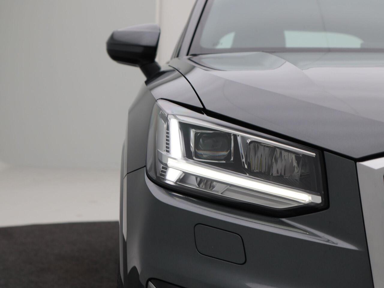 Audi Q2 35 TFSi 150 Pk Automaat S-Line | Trekhaak | Cruise Control | Parkeersensoren | Bluetooth | Navigatie | 17 Inch | 99.591 Km!!