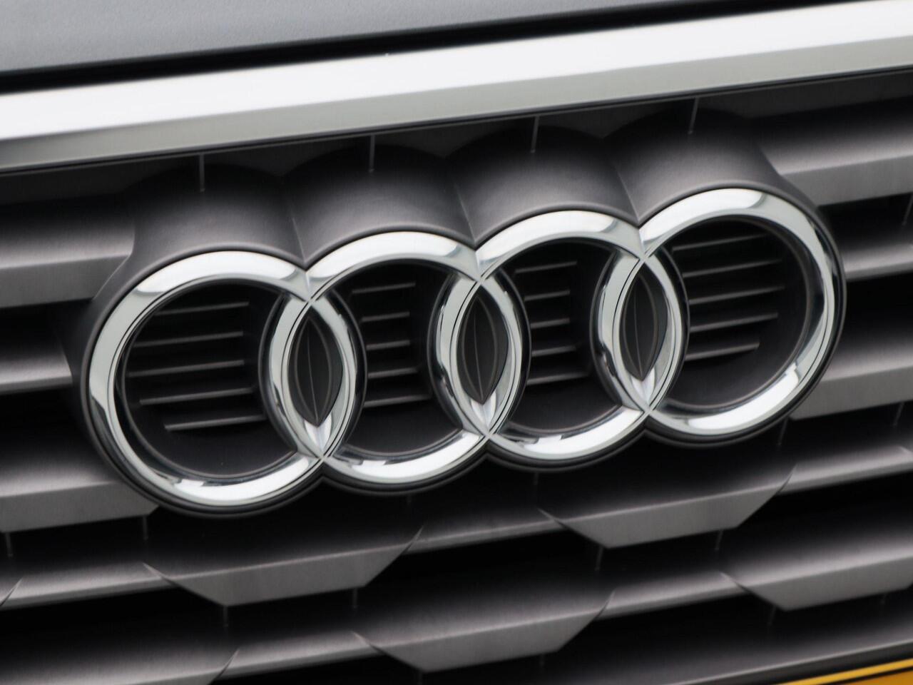 Audi Q2 35 TFSi 150 Pk Automaat S-Line | Trekhaak | Cruise Control | Parkeersensoren | Bluetooth | Navigatie | 17 Inch | 99.591 Km!!