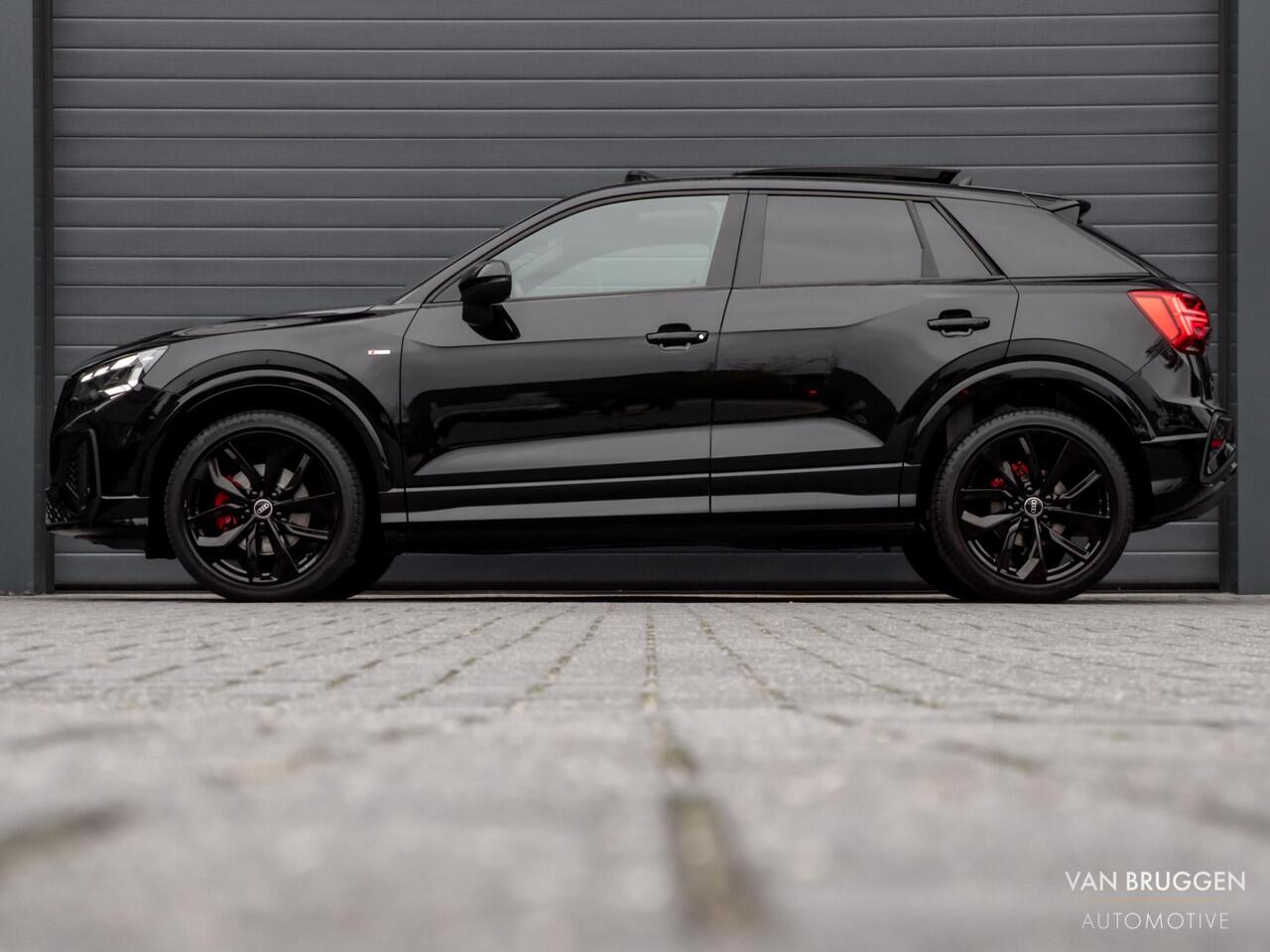 Audi Q2 35 TFSI S Edition Pano B&O Camera ACC Keyless