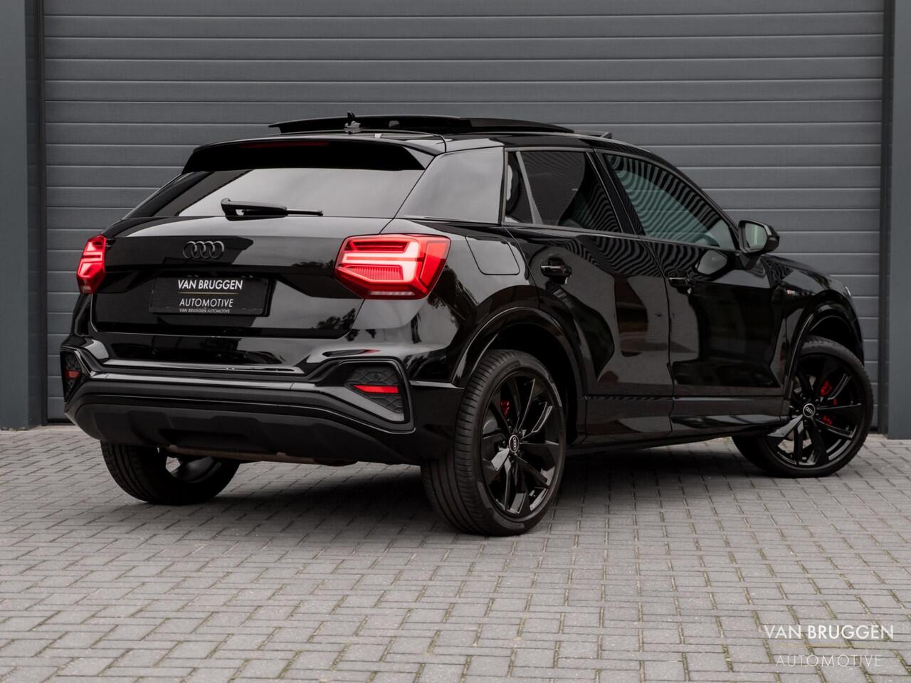 Audi Q2 35 TFSI S Edition Pano B&O Camera ACC Keyless