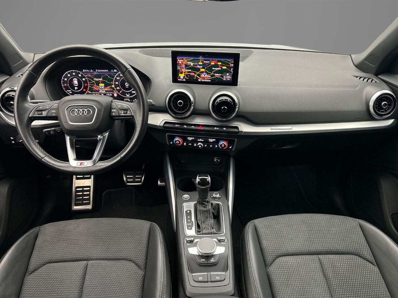 Audi Q2 35 TFSI Edition one | Pano | Camera | ACC | Carplay | Matrix-led | Keyless |