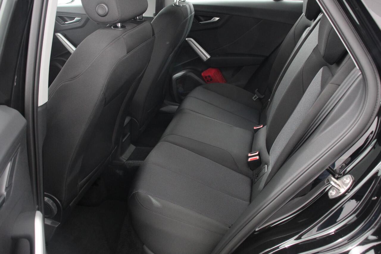 Audi Q2 35 TFSI 150pk S-tronic Prestige | Navigatie | Apple Carplay/Android Auto | Camera | Parkeersensoren | Adaptive Cruise Control | Stoelverwarming | Climatronic