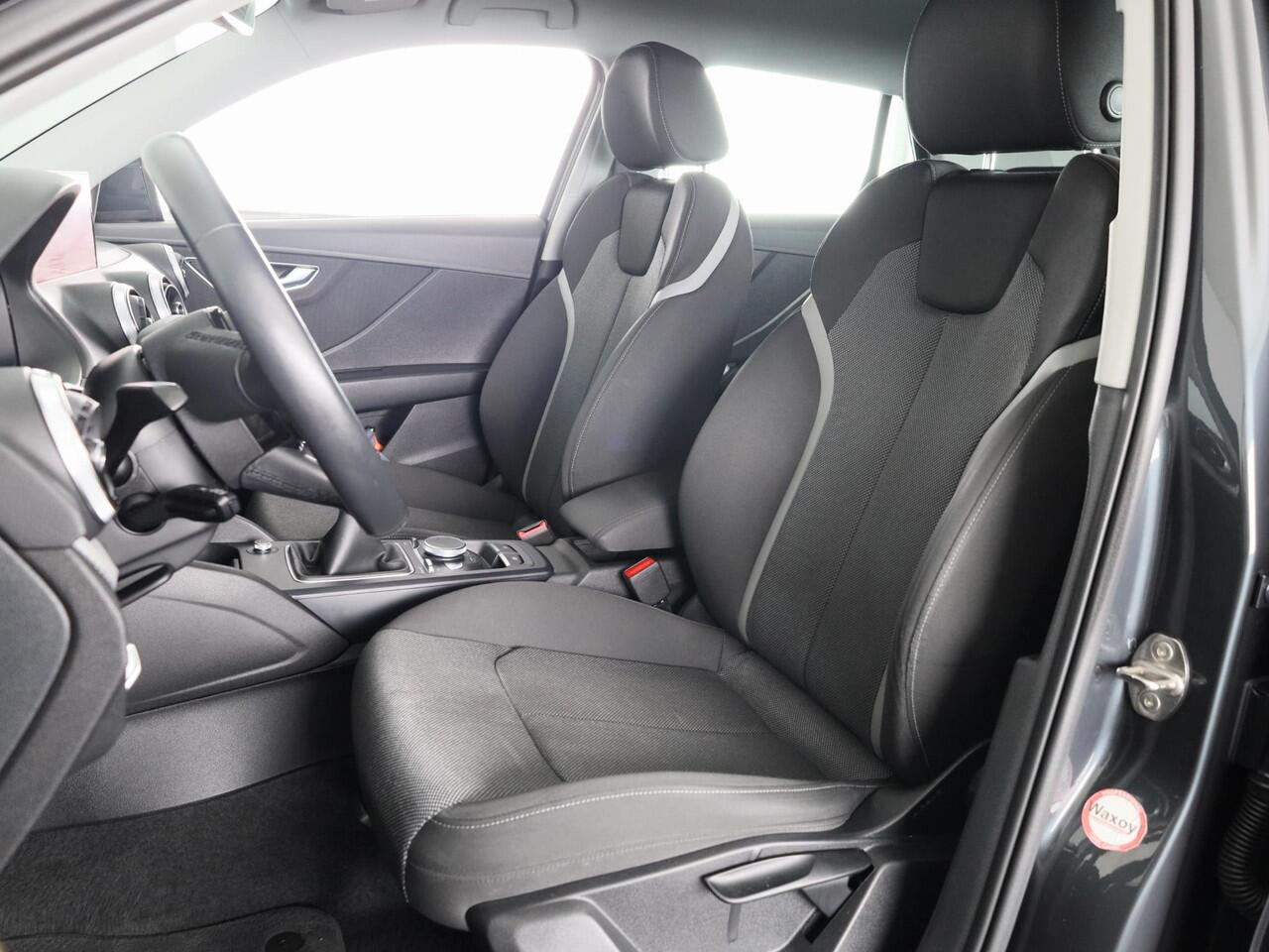 Audi Q2 30 TFSI Business Edition 110pk | Navigatie | Virtual Cockpit | Parkeercamera | 18 inch Lichtmetalen velgen