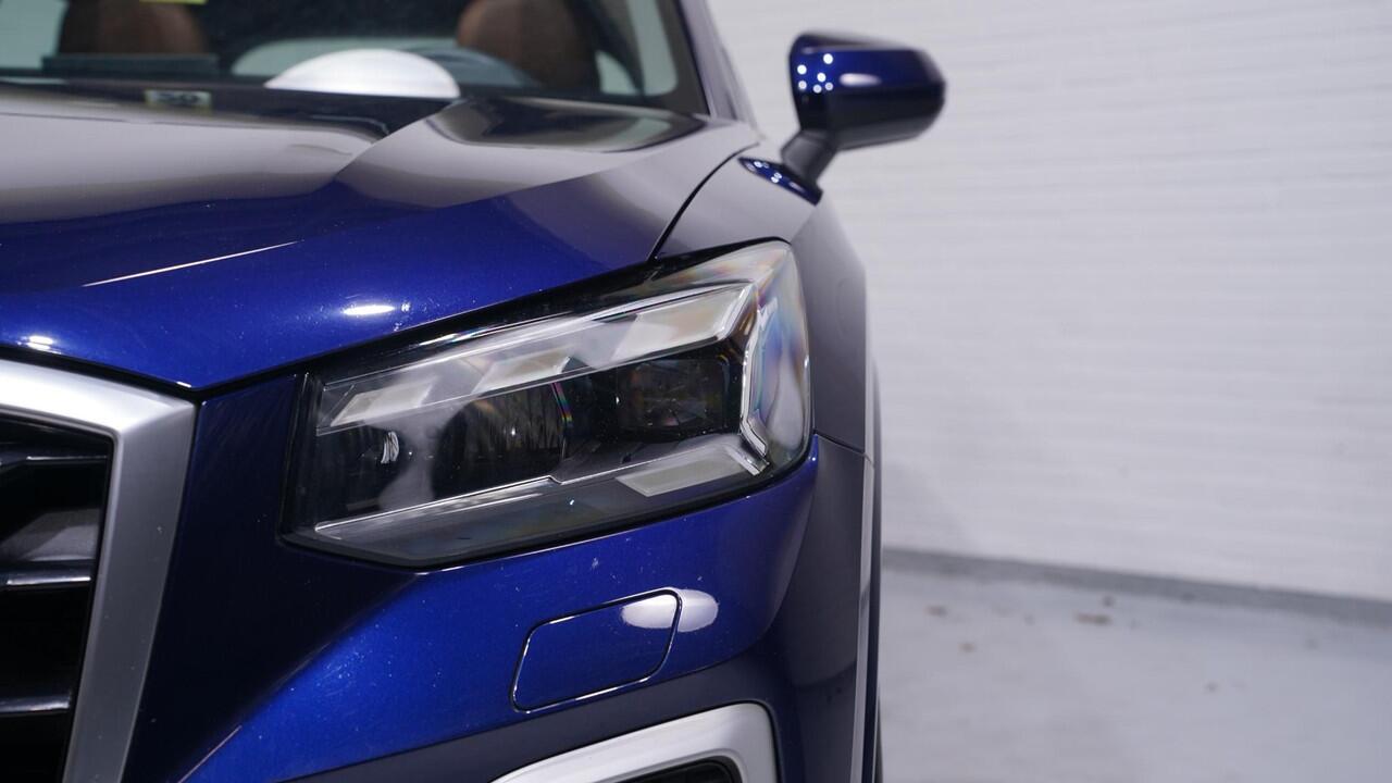 Audi Q2 30 TDI Business Edition 1e Eig. NAP Panodak Lederen sportstoelen Camera Led matrix Navi PDC v+a Rijklaar!