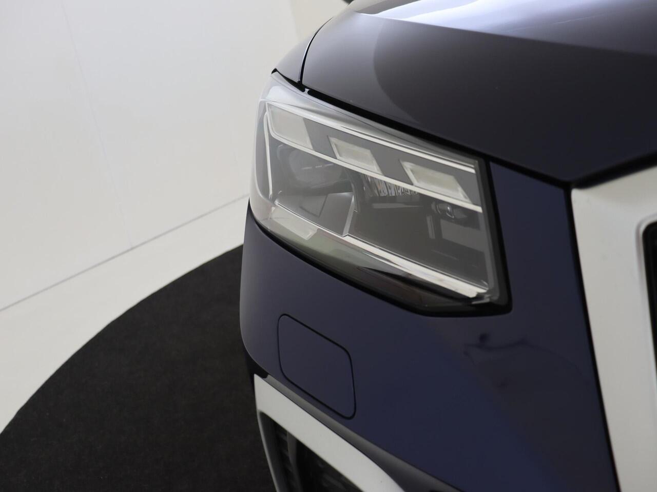 Audi Q2 35 TFSI Business Edition | Keyless | Achteruitrijcamera | Stoelverwarming | LED matrix verlichting | CarPlay | Adaptieve cruise control | Elektrisch inklapbare buitenspiegels |