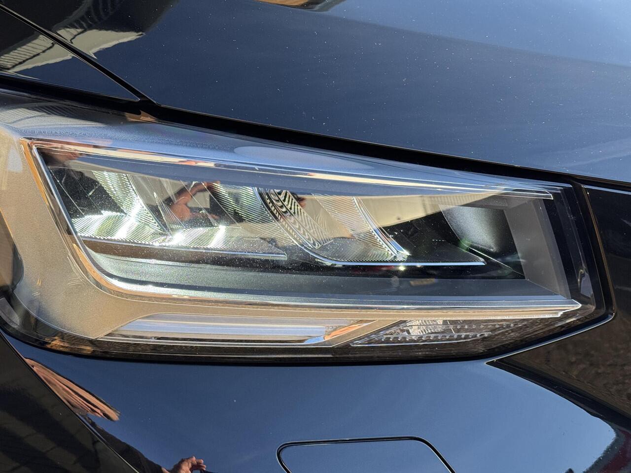 Audi Q2 35 TFSI S-line,Cam,Carpl,Navi,Cruise,Leer