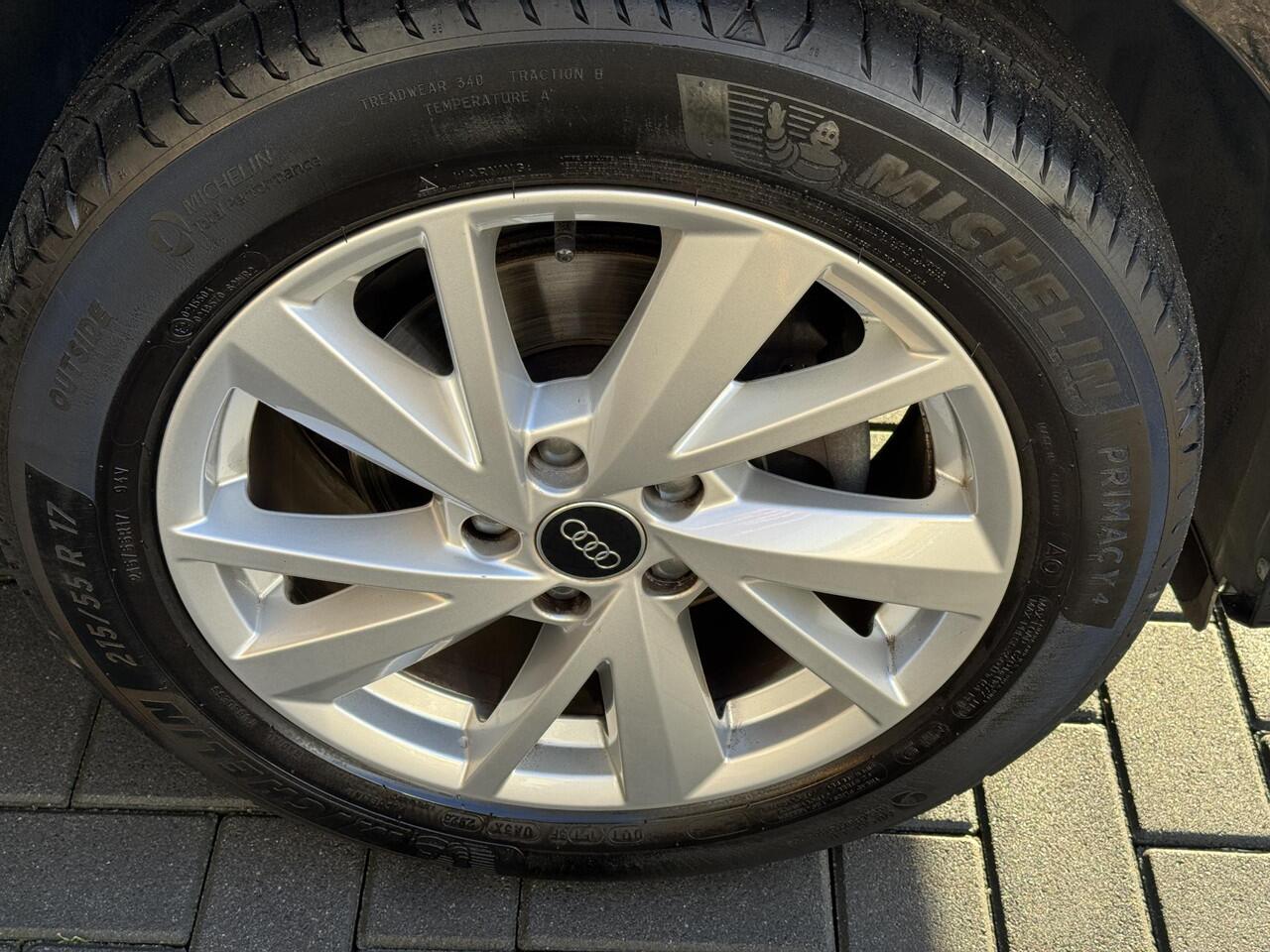 Audi Q2 35 TFSI S-line,Cam,Carpl,Navi,Cruise,Leer