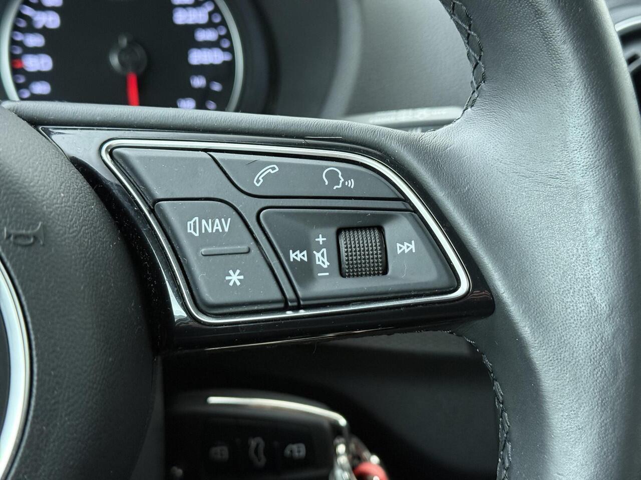 Audi Q2 30 TFSI Pro Line | 110 PK | Climate control | Cruise control | Apple Carplay/Android Auto |