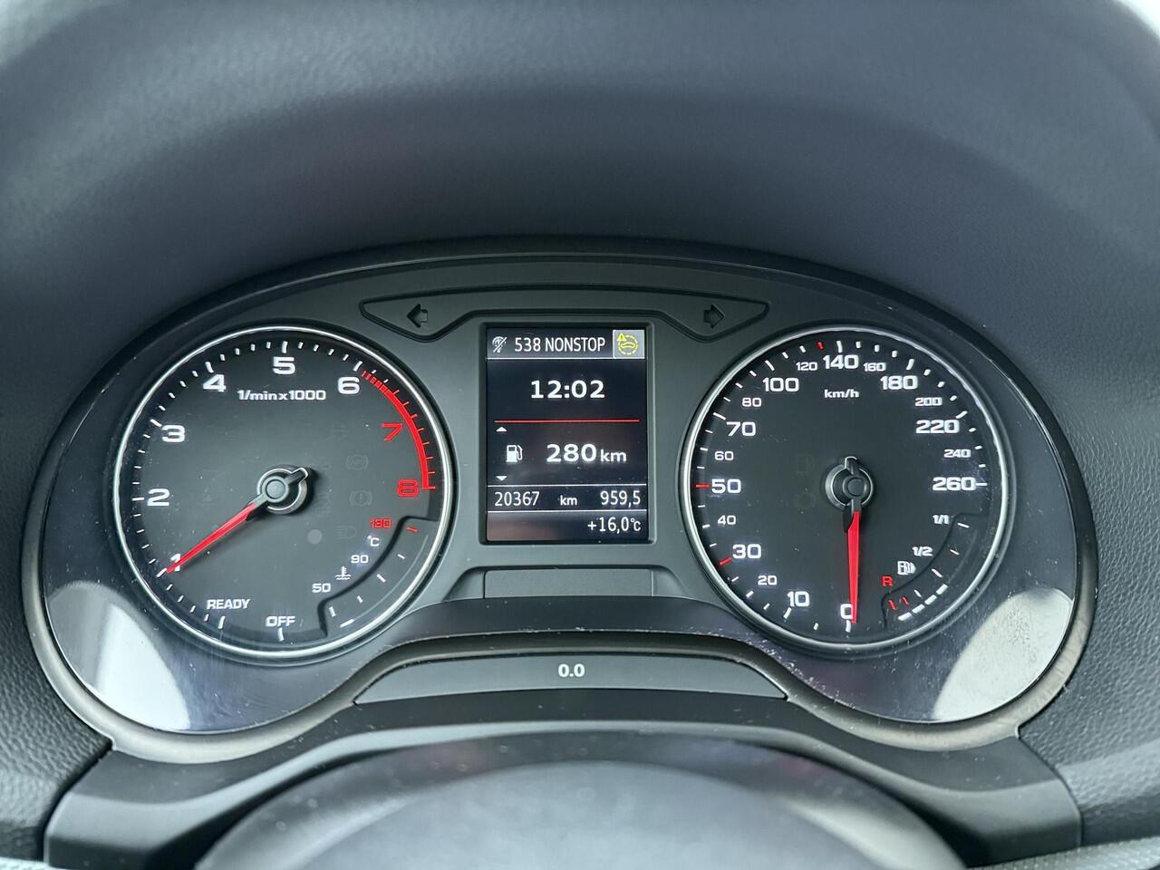 Audi Q2 30 TFSI Pro Line | 110 PK | Climate control | Cruise control | Apple Carplay/Android Auto |