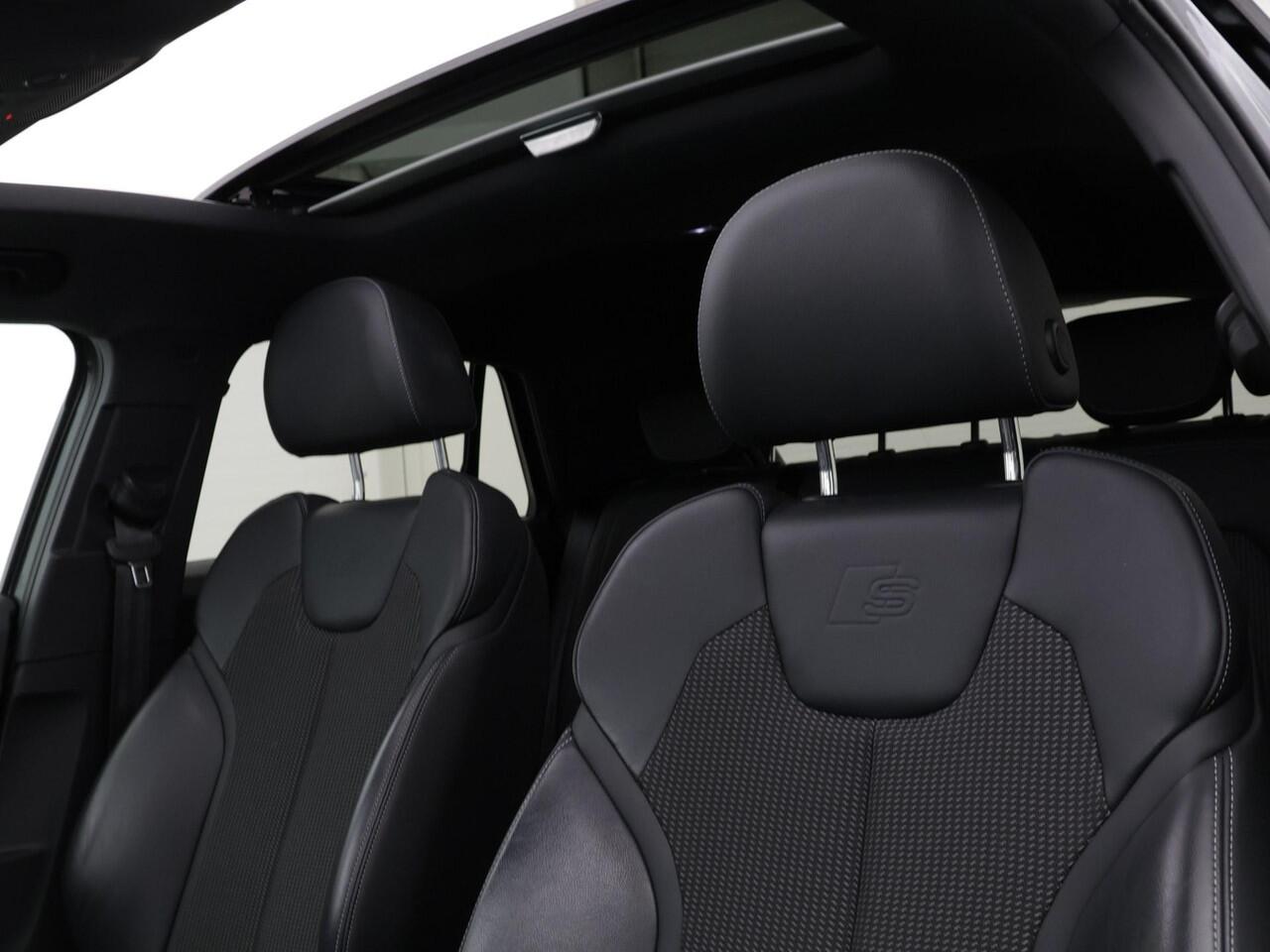 Audi Q2 35 TFSI 150pk S-tronic S Edition · Panoramadak · Apple/Android Car Play · Stoelverwarming · Navigatie · 17'' Inch ·