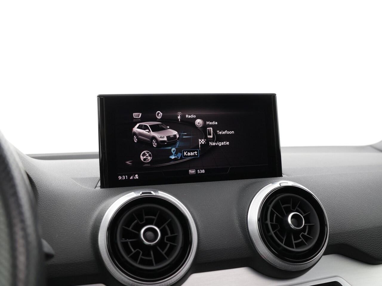 Audi Q2 35 TFSI 150pk S-tronic S Edition · Panoramadak · Apple/Android Car Play · Stoelverwarming · Navigatie · 17'' Inch ·