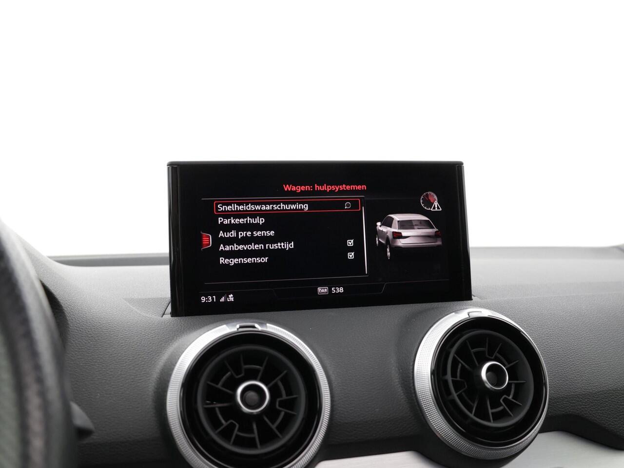 Audi Q2 35 TFSI 150pk S-tronic S Edition · Panoramadak · Apple/Android Car Play · Stoelverwarming · Navigatie · 17'' Inch ·