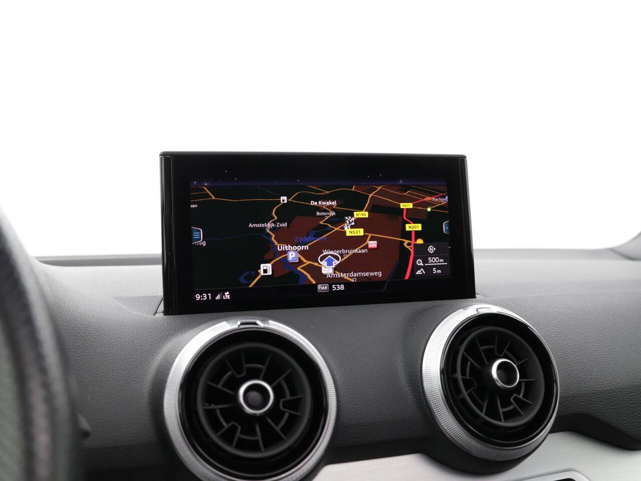 Audi Q2 35 TFSI 150pk S-tronic S Edition · Panoramadak · Apple/Android Car Play · Stoelverwarming · Navigatie · 17'' Inch ·