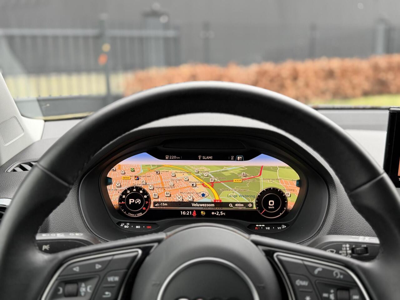 Audi Q2 35 TFSI Advanced edition 150pk | S-tronic | Navigatie | Sportstoelen | Parkeercamera | Virtual Cockpit | 17 inch Lichtmetalen velgen |