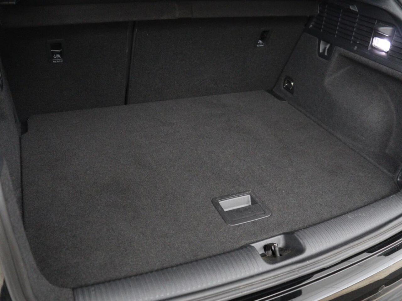 Audi Q2 35 TFSI Pro Line | Leder | Stoelverwarming | Keyless | Full LED | Trekhaak | Audi Sound | Navigatie | Cruise control | Bluetooth | Climate control