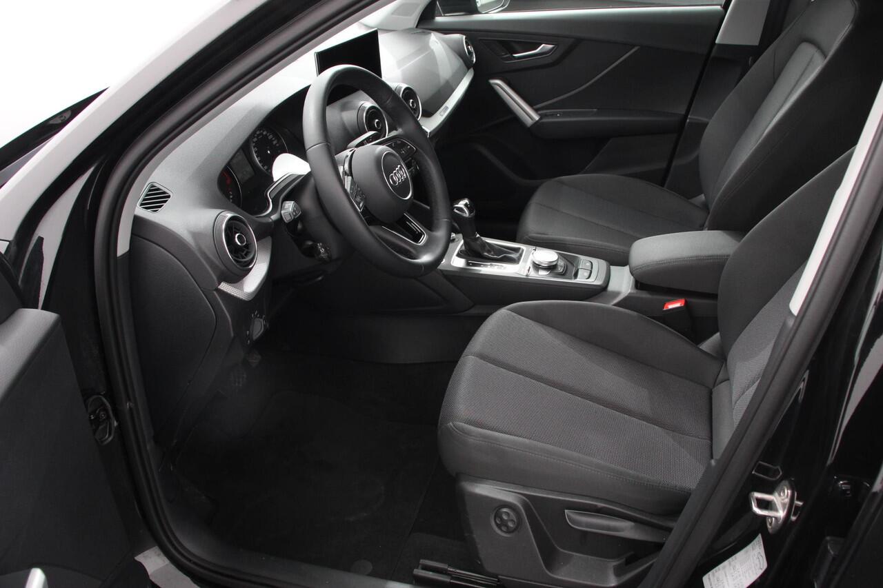 Audi Q2 35 TFSI 150pk S-tronic Prestige | Navigatie | Apple Carplay/Android Auto | Camera | Parkeersensoren | Adaptive Cruise Control | Elektrische achterklep | Matrix LED-koplampen | Stoelverwarming | Getinte ramen