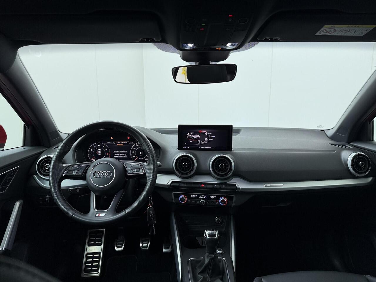 Audi Q2 30 TFSI S Edition | 110 PK | Matrix LED koplampen | Navigatiesysteem | S line | Climate control | Audi virtual cockpit |