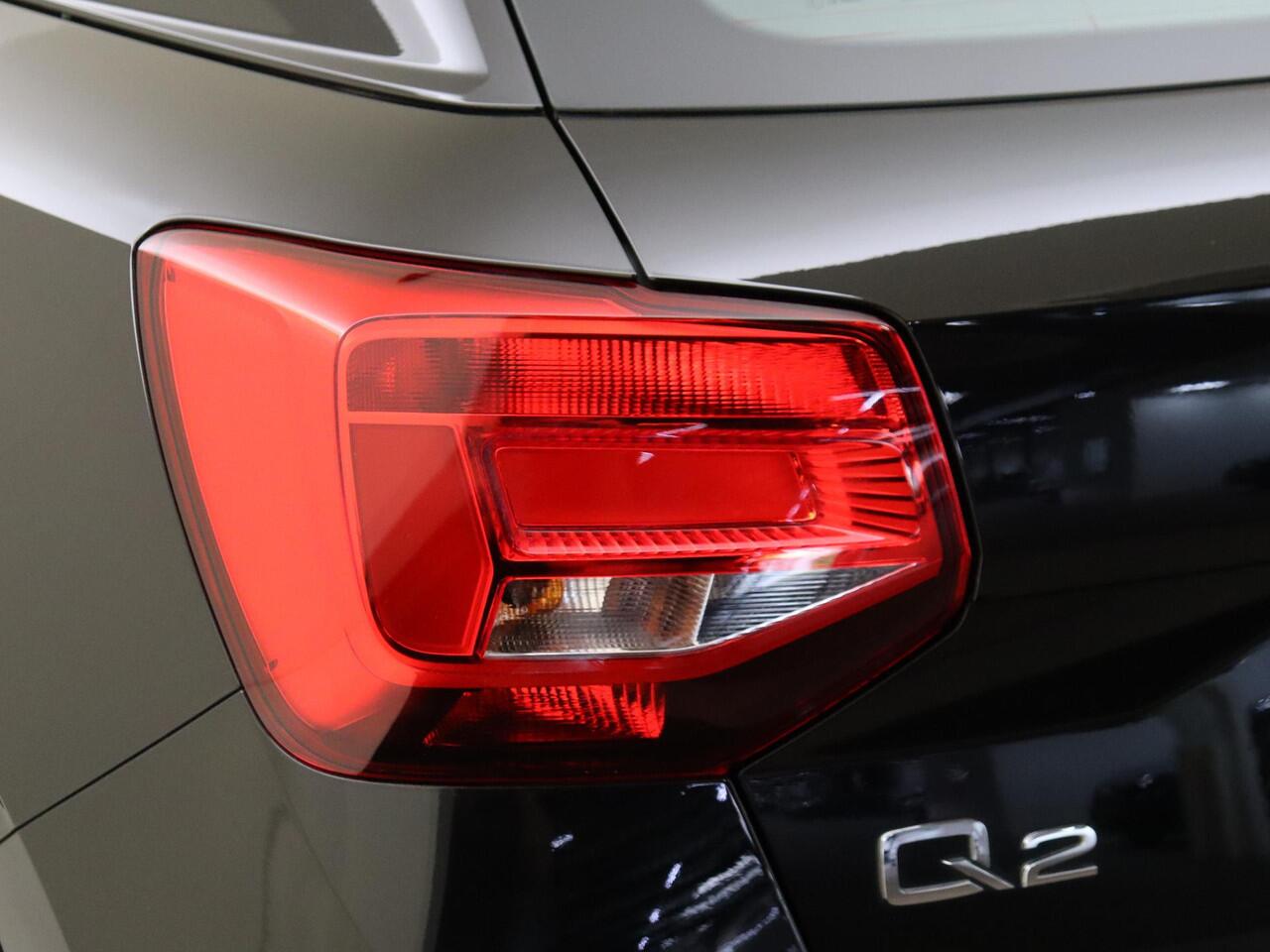 Audi Q2 35 TFSI Advanced edition | Stoelverwarming | Keyless | Navigatie | Achteruitrijcamera | Cruise control | Elektrische achterklep | Parkeersensoren |