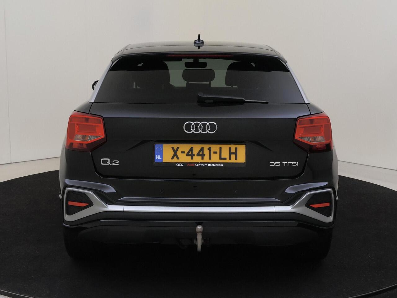 Audi Q2 35 TFSI S Edition | Trekhaak | Stoelverwarming | Navigatie | CarPlay | Cruise control | Virtual cockpit |