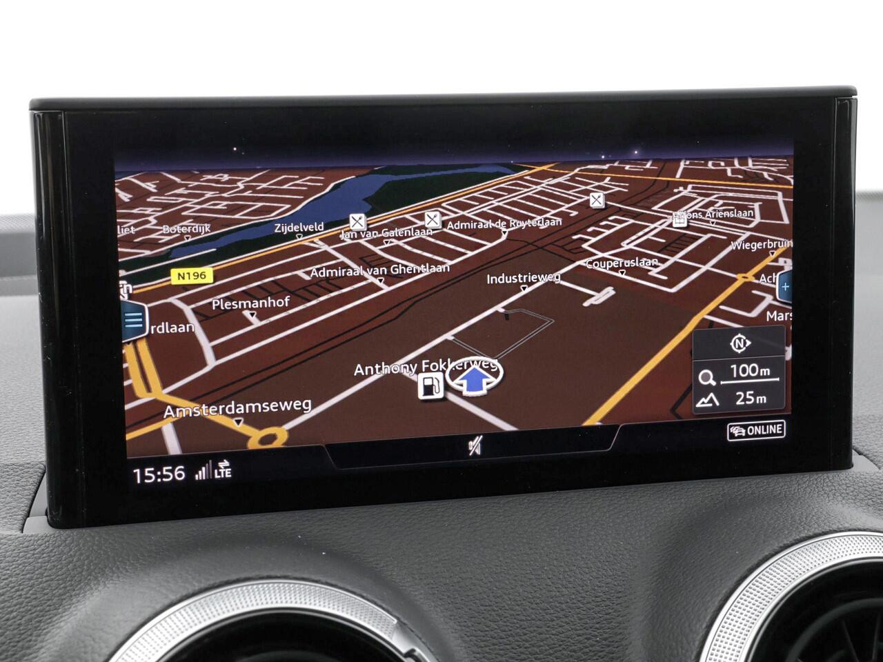 Audi Q2 35 TFSI 150pk S-tronic S Edition · Apple/Android Car Play · Camera · P-Sensoren · Navigatie · Stoelverwarming · 17'' Inch · Garantie t/m 13-06-2027 of 100.000km