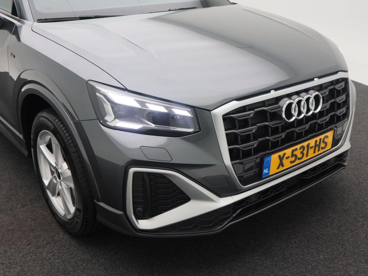 Audi Q2 35 TFSi S Edition 150 Pk Automaat | Zwart Optiek | Virtual Cockpit | Camera | LED | Trekhaak | 17 Inch | 41.329 Km!!