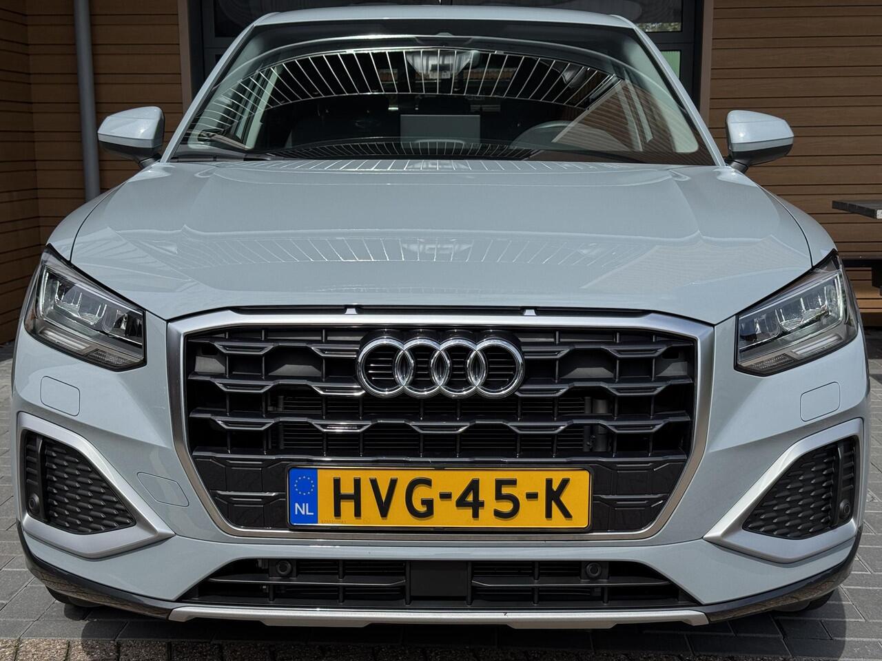 Audi Q2 35 TFSI 150pk,Apple,Camera,AddCruise