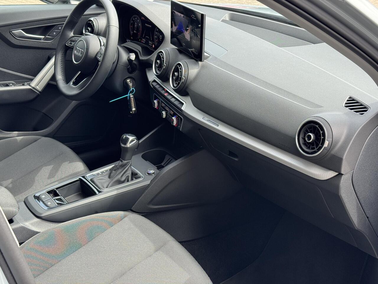 Audi Q2 35 TFSI 150pk,Apple,Camera,AddCruise