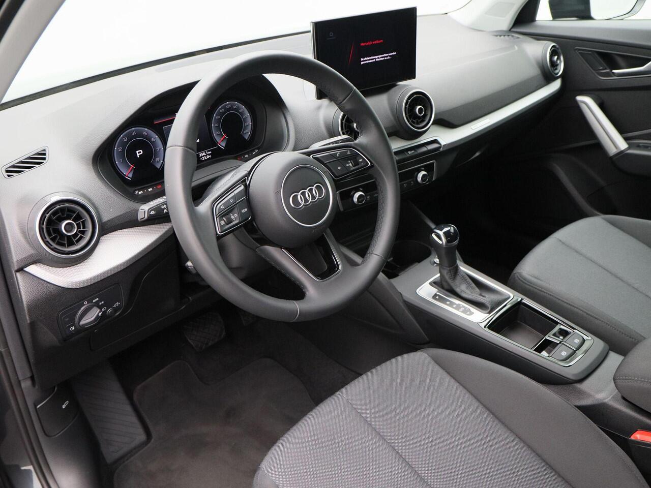 Audi Q2 35 TFSi 150 Pk Automaat Pro Line | Carplay | Cruise Control | LED | ECC | Parkeersensoren | Digital Dashboard | 16 Inch | 9.899 Km!!