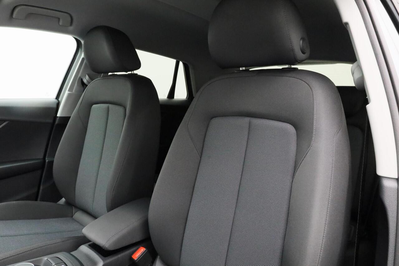 Audi Q2 35 TFSI 150 pk S-tronic Advanced edition / S-Line | Stoelverwarming | Cruise control | Climatronic | Apple Carplay / Android Auto | 17 inch