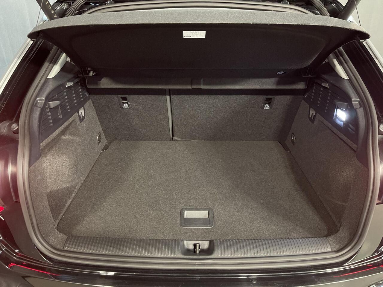 Audi Q2 35 TFSI S Edition 17"/Matrix LED/Camera/Adaptieve cruise/Keyless/PDC v+a/Stoelverwarming/Apple Carplay & Android Auto