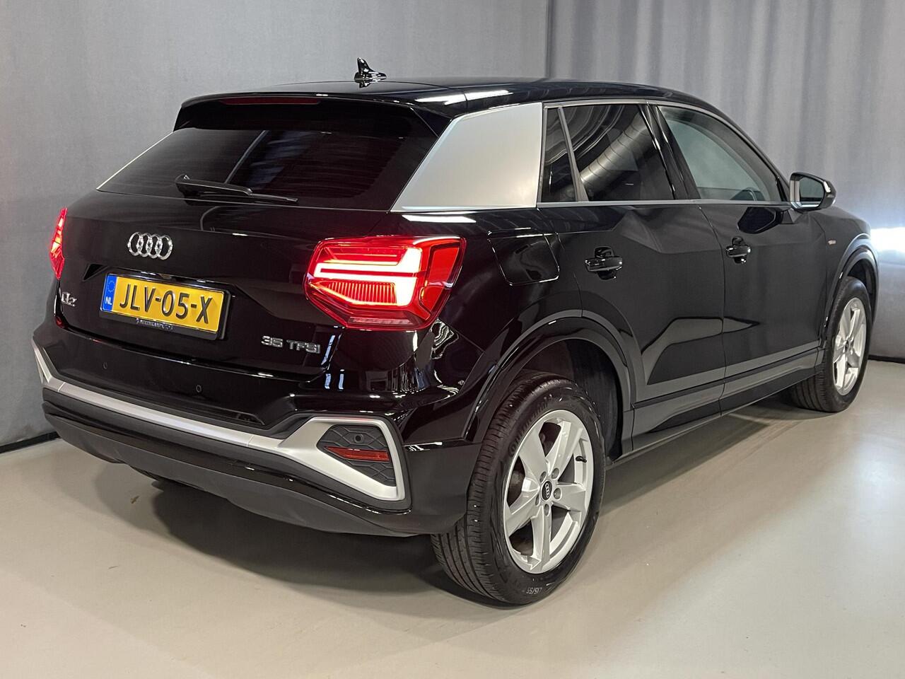 Audi Q2 35 TFSI S Edition 17"/Matrix LED/Camera/Adaptieve cruise/Keyless/PDC v+a/Stoelverwarming/Apple Carplay & Android Auto