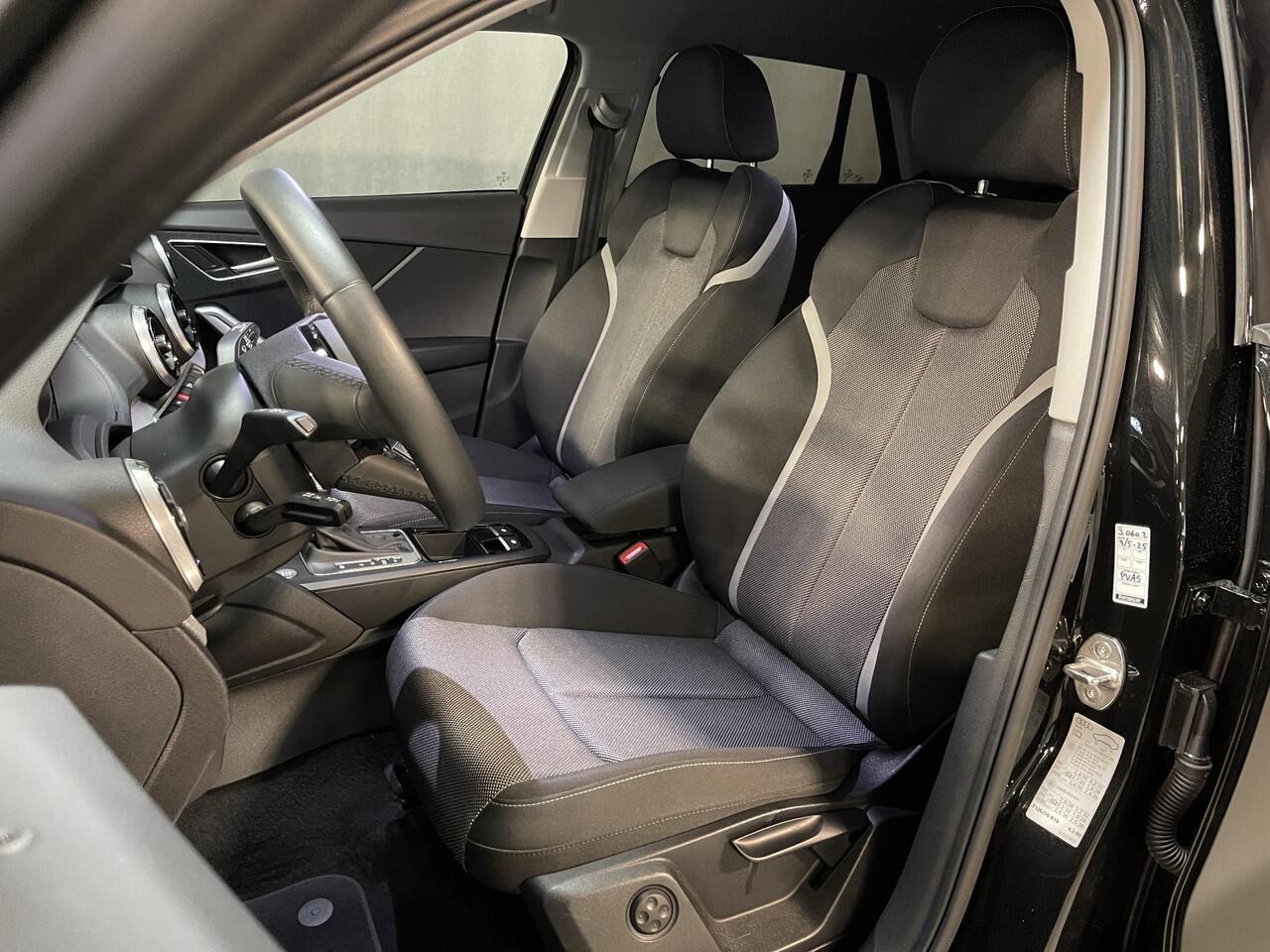 Audi Q2 35 TFSI S Edition 17"/Matrix LED/Camera/Adaptieve cruise/Keyless/PDC v+a/Stoelverwarming/Apple Carplay & Android Auto