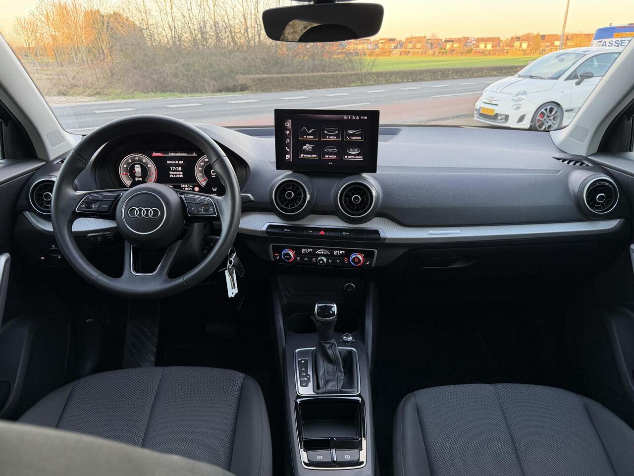 Audi Q2 35 TFSI S Edition CRUISE | CAMERA | CARPLAY | BOVAG !!