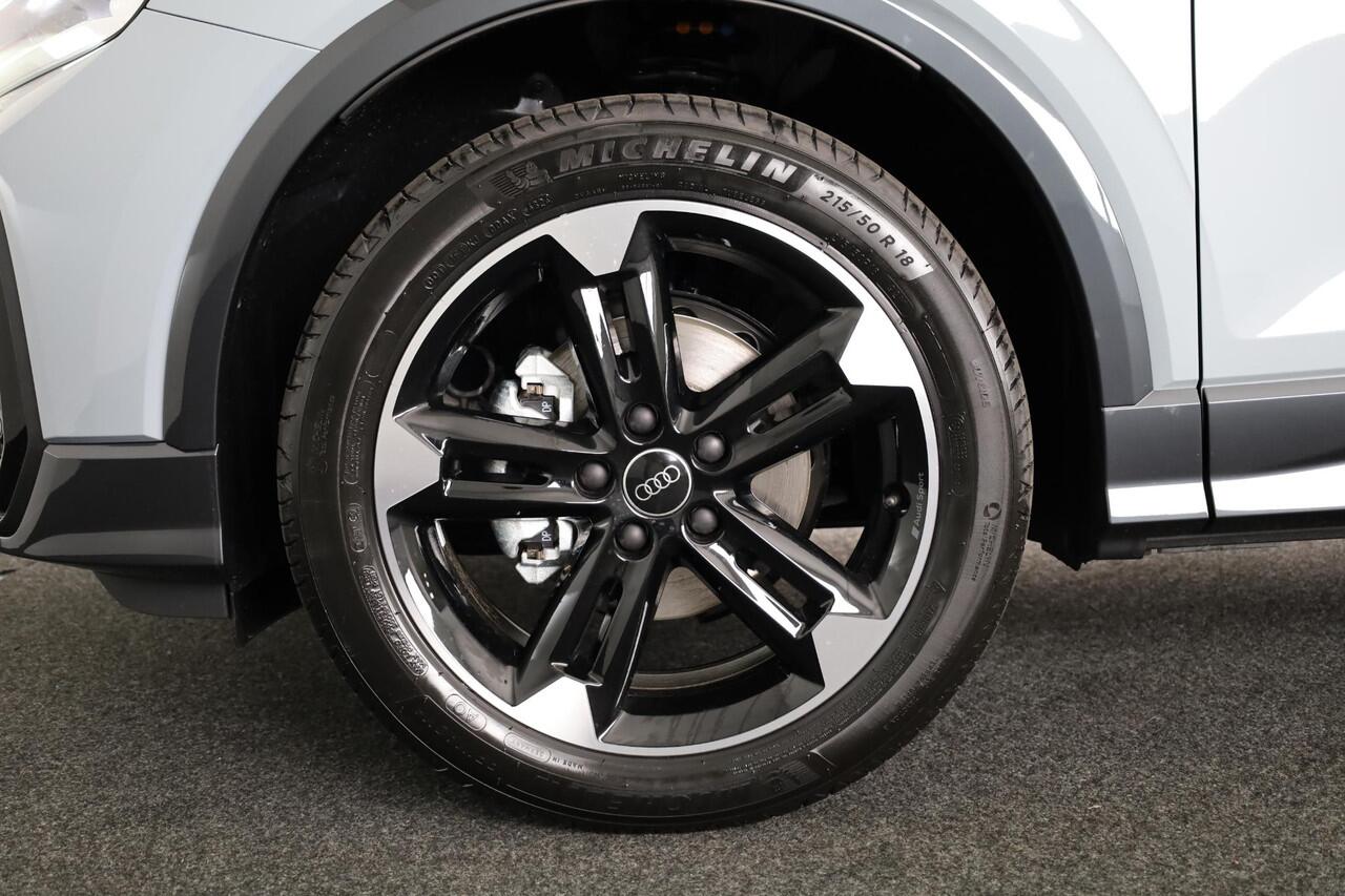 Audi Q2 35 TFSI S Edition 150pk S-tromic | Stoelverwarming | Optiek pakket zwart plus, | 18 inch lichtmetalen velgen | Audi soundsysteem