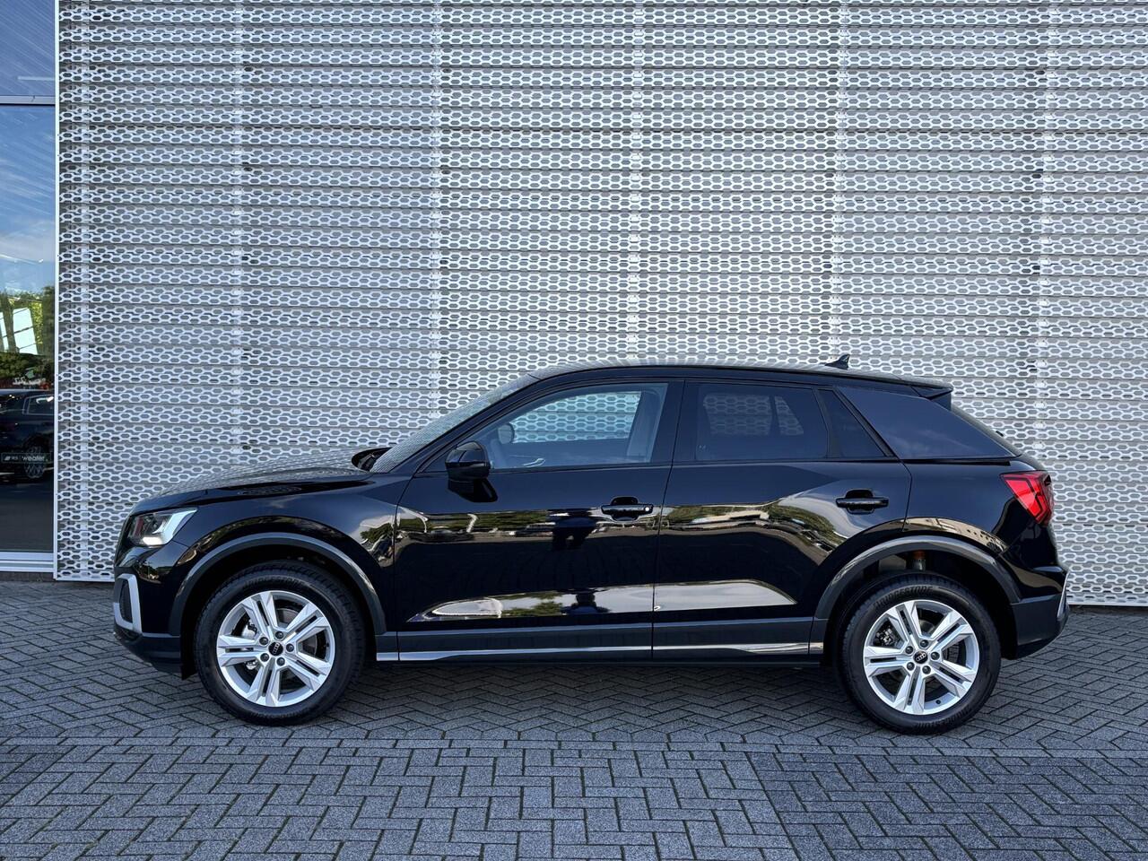 Audi Q2 Advanced edition 30 TFSI 85 kW / 116 PK Hatchback