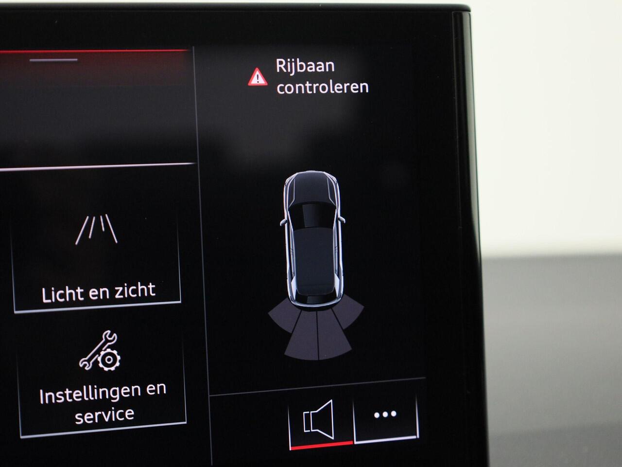 Audi Q2 35 TFSI/150PK S Edition · Leder · Sonos sound · Android/Apple Car Play · Garantie tot januari 2030 of 100.000km