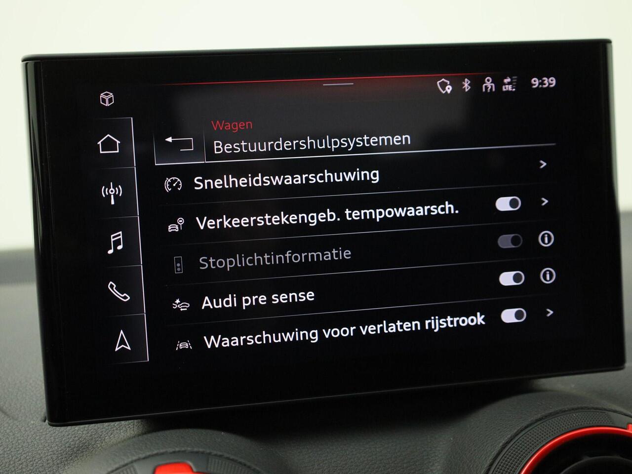 Audi Q2 35 TFSI/150PK S Edition · Leder · Sonos sound · Android/Apple Car Play · Garantie tot januari 2030 of 100.000km